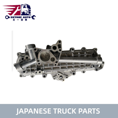 O caminhão japonês parte a tampa do refrigerador de óleo 21302-97513 para NISSAN/UD PF6 PF6T TRUCK Nissan Truck Parts