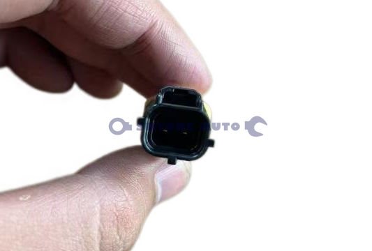Sensor de revolução para peças de caminhão japonês 8-98073883-0 980738830 para ISUZU 700P 4HK1 PEÇAS DE CAMINHÃO ISUZU
